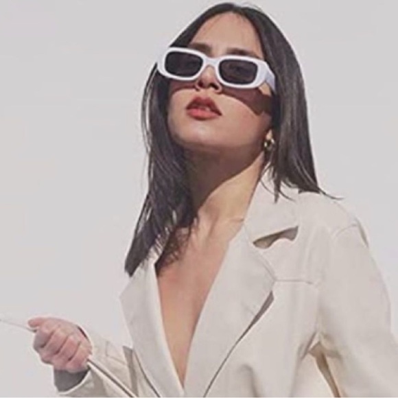 White Rectangle  y2k sunglasses *NEW* - Picture 6 of 6